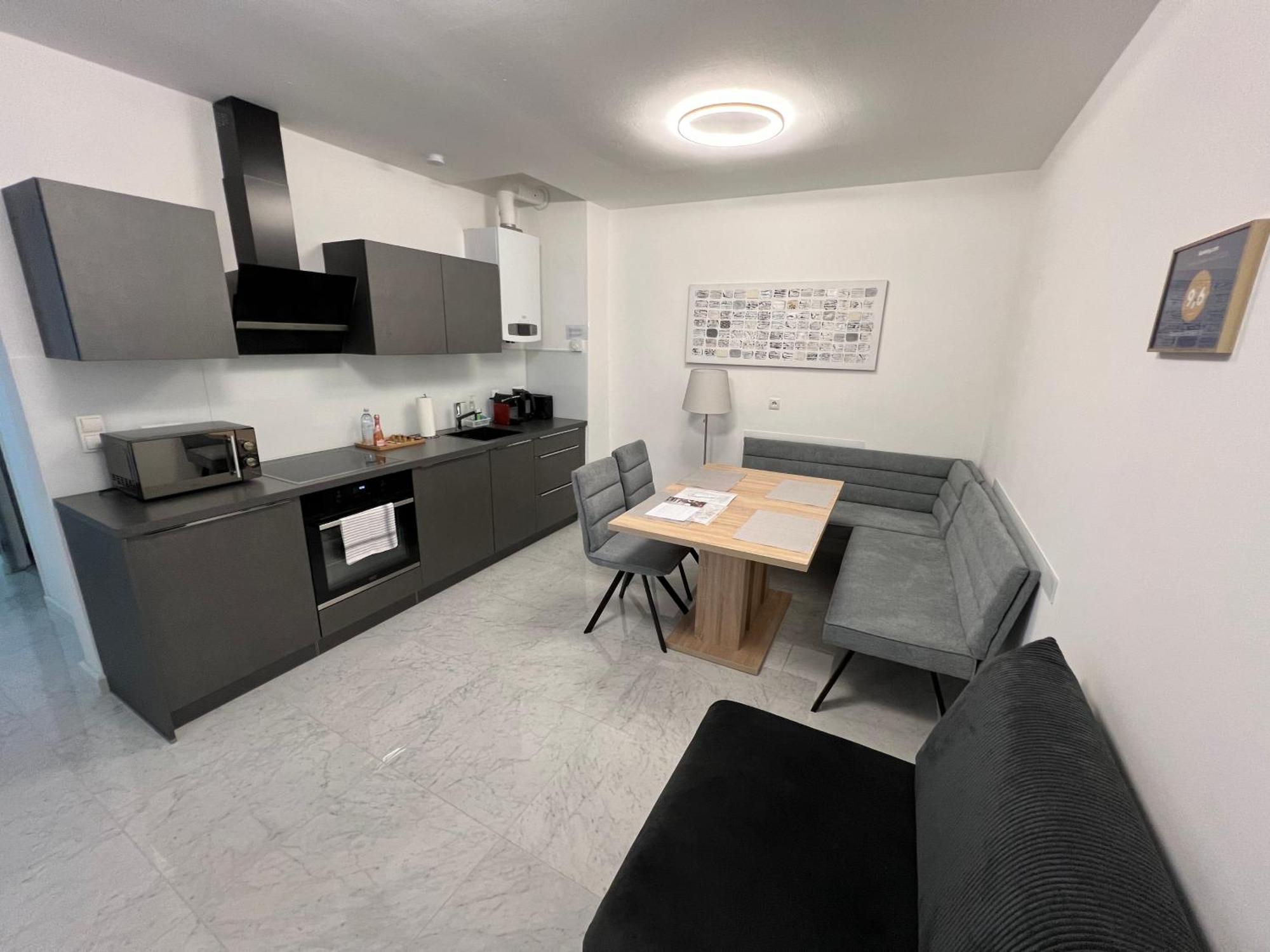 Apartament Number 17